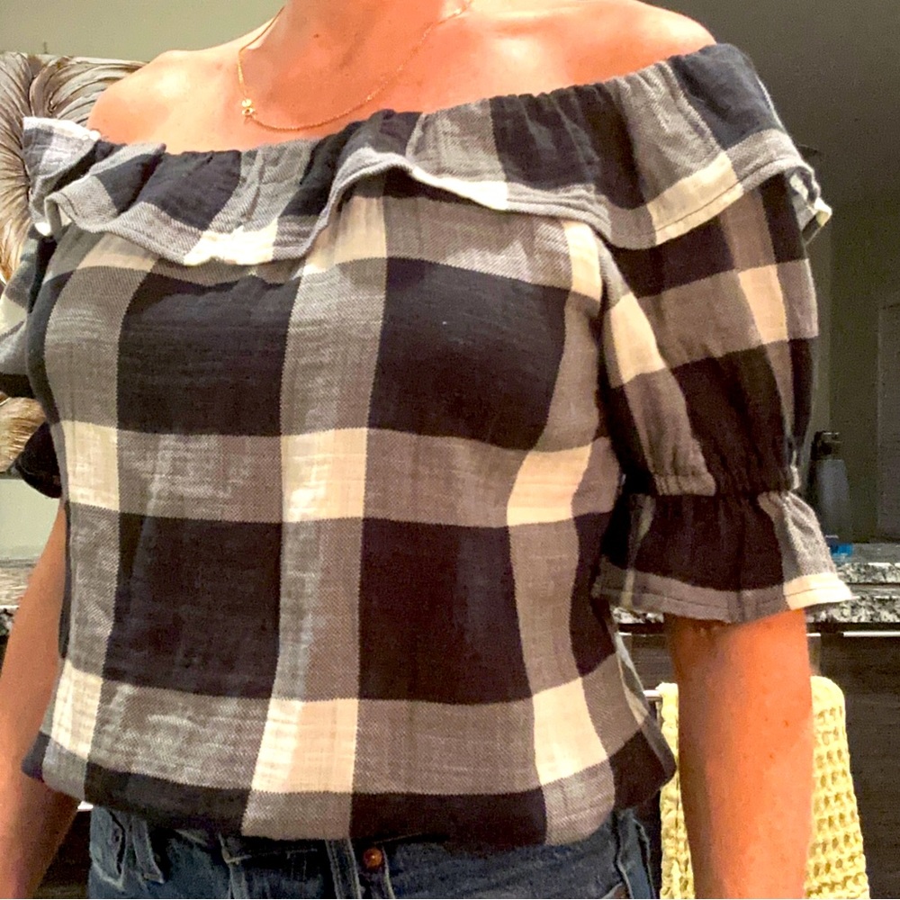 Checkered off-the-shoulder top